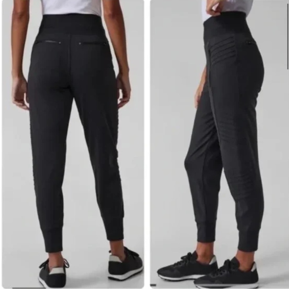 EUC Athleta Venice High Rise Moto Jogger Black Size Large Petite